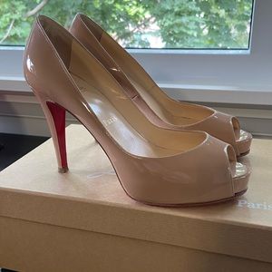 Louboutin: Very Prive 100, nude patent, size 37.5